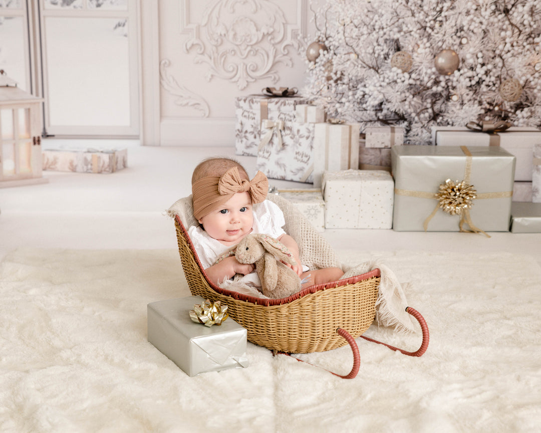 5 UNIQUE WAYS TO CELEBRATE BABY'S FIRST CHRISTMAS